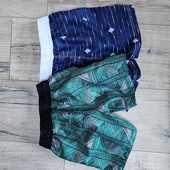 Swimming Shorts 2T Bundle of 2 - Picture 2 of 4